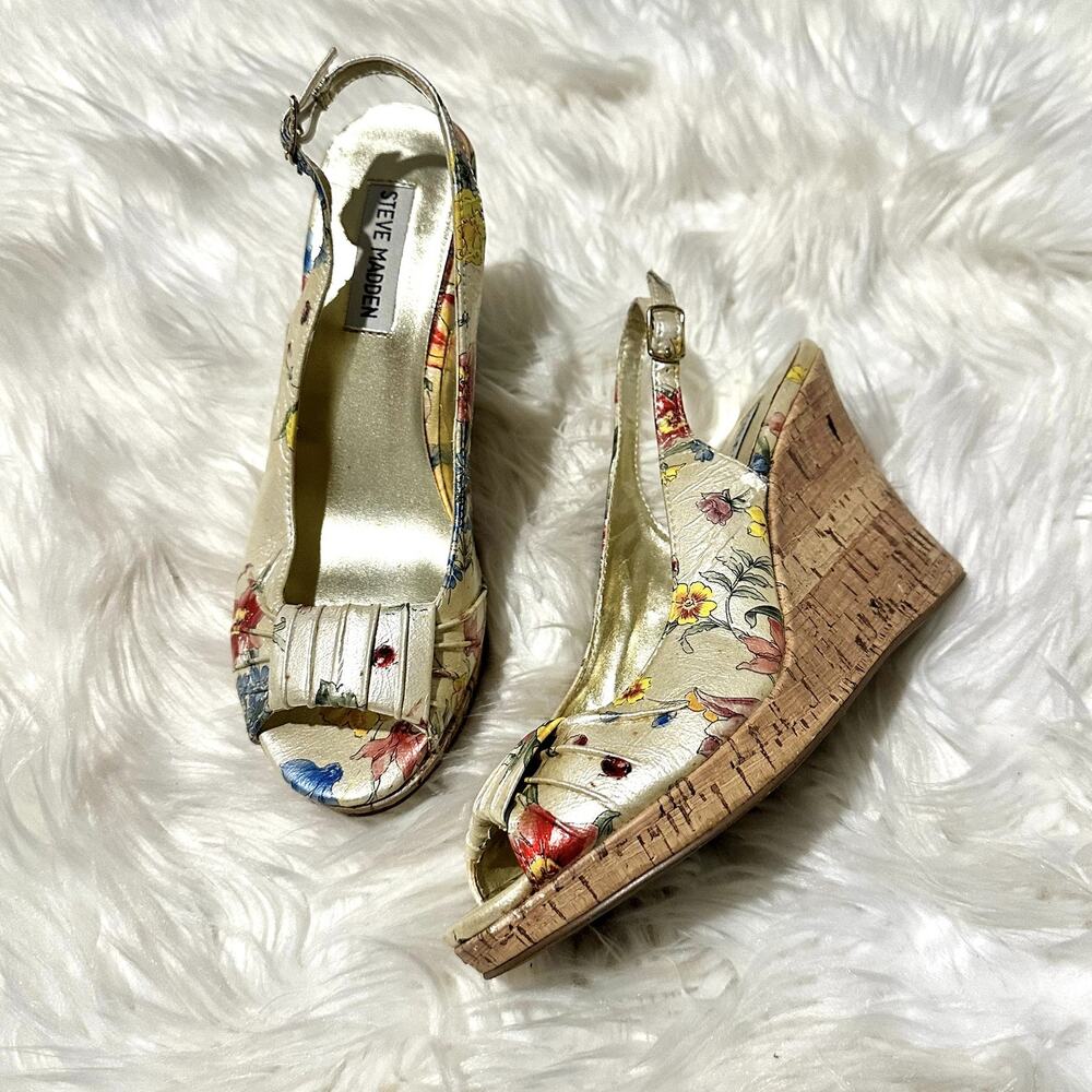 Steve Madden Y2K Floral Slingback Peep-toe Wedge Sz 7